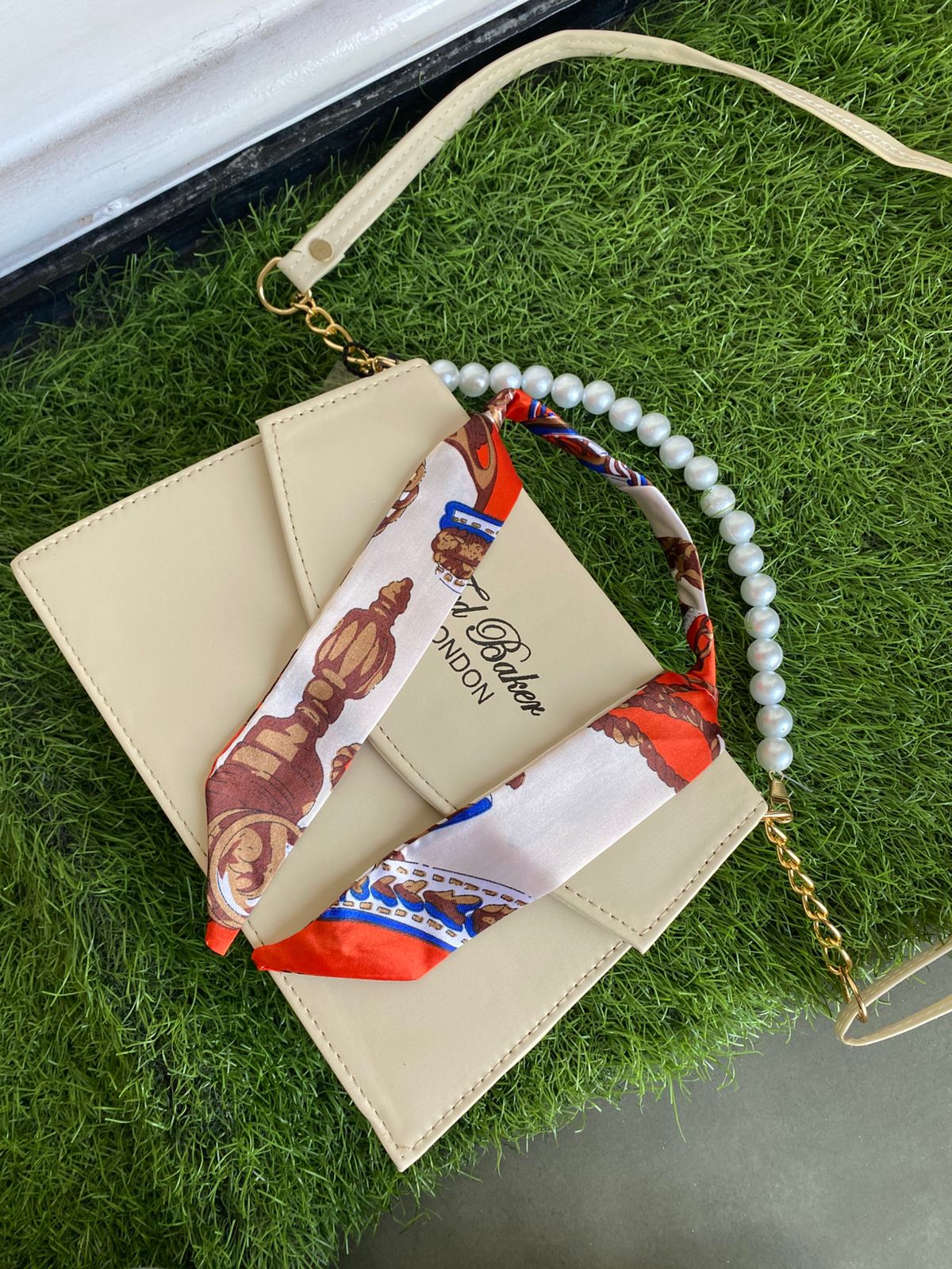 Premium Ribbon Pearl Handbag